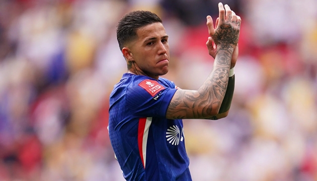 Ảnh bài viết Enzo Fernandez chốt hai yêu cầu để tiếp tục gắn bó với Chelsea