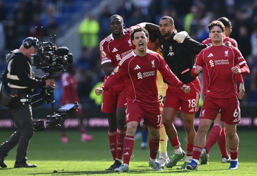 Curtis Jones là một trong những niềm tự hào còn sót lại của lò đào tạo trẻ Liverpool.