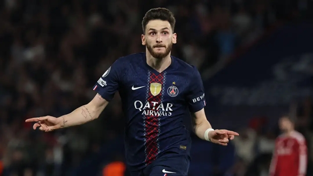 Ảnh bài viết Kvaratskhelia từ chối Arsenal để viết tiếp lịch sử cùng PSG