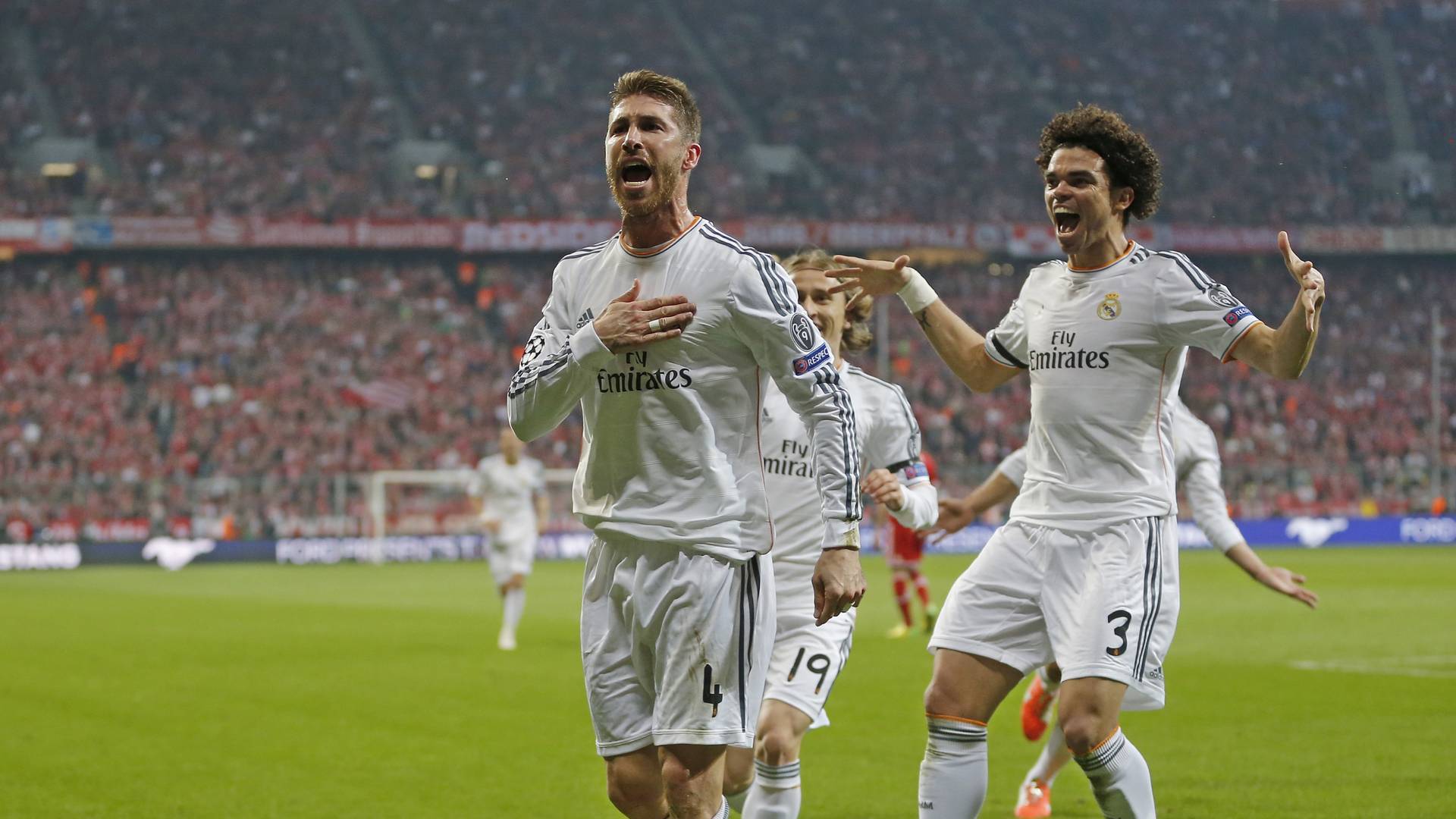 Real rời Munich như một vị vua thực thụ.