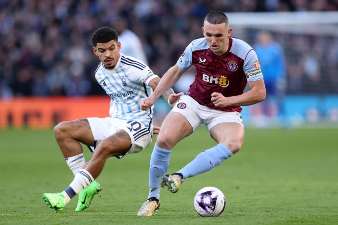 Morgan Gibbs-White sẽ là niềm hy vọng cho hàng công của Forest.