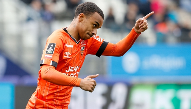 Ảnh bài viết MU tìm thấy truyền nhân của Wayne Rooney tại Bournemouth