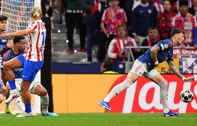 Ảnh bài viết Ben White sa sút, Arsenal nên cân nhắc thay thế hè này