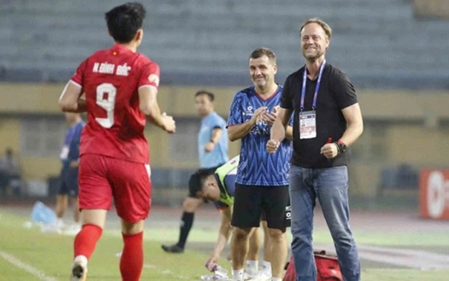 Polking đang lèo lái CAHN đến thành công