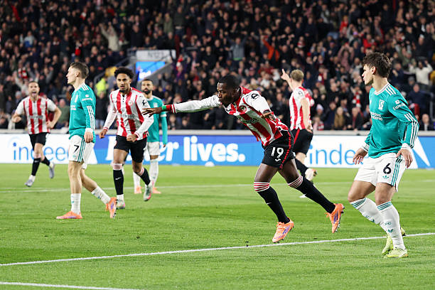 Brentford có thể rơi vào một kịch bản thú vị ở vòng đấu cuối Ngoại Hạng Anh.