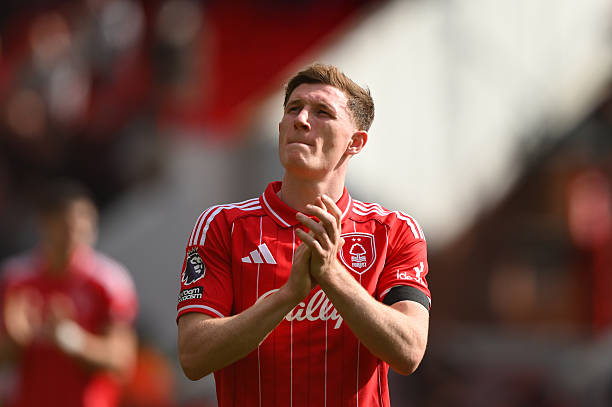 Ảnh bài viết Elliot Anderson đưa Nottingham Forest tiến sát trận chung kết lịch sử