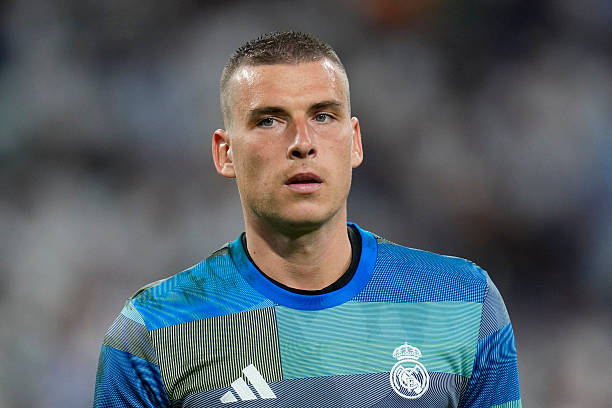 Ảnh bài viết Tương lai của Lunin khiến Real Madrid đau đầu