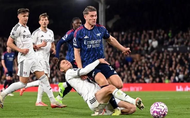 Arsenal trải qua nhiều trận derby London.