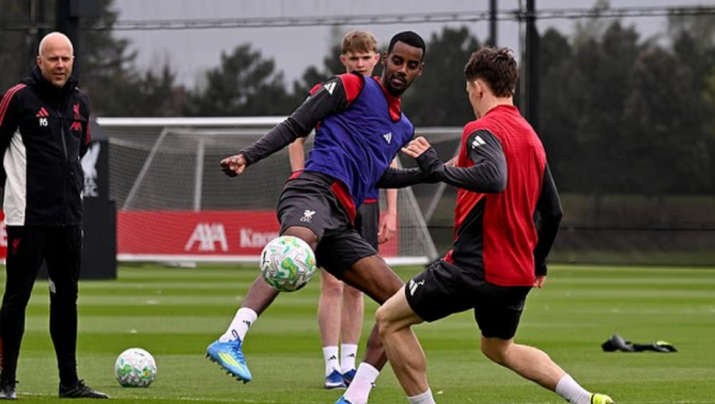 Ảnh bài viết Liverpool mất Alexander Isak ở trận đại chiến với MU