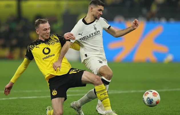 Ảnh bài viết Soi trận Monchengladbach vs Dortmund: Xây chắc ngôi Á quân