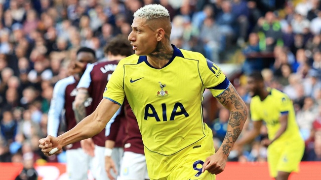 Richarlison nổ súng cho Tottenham.