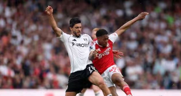 Lewis-Skelly vừa có màn trình diễn ấn tượng trước Fulham.