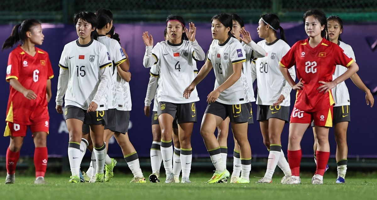 Ảnh bài viết Chơi kiên cường, U17 nữ Việt Nam vẫn thua TQ 0-3