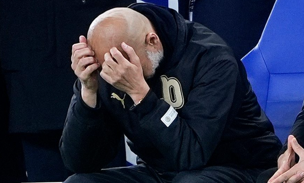 Man City bị cầm hòa cay đắng.
