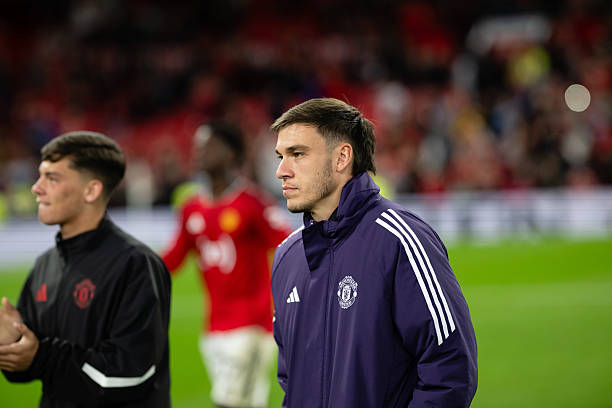 Ugarte sẽ có nhiều lựa chọn nếu chia tay Man Utd.