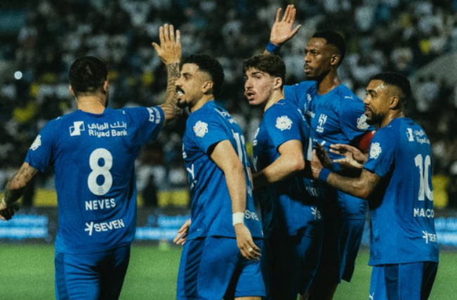 Ảnh bài viết Thắng ngược Al Khaleej, Al Hilal phả hơi nóng vào Al Nassr