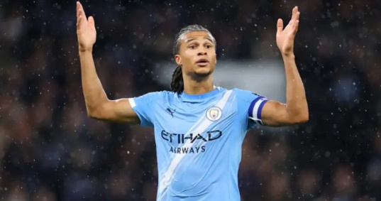 Ảnh bài viết Pep Guardiola không ngăn cản Nathan Ake rời Man City