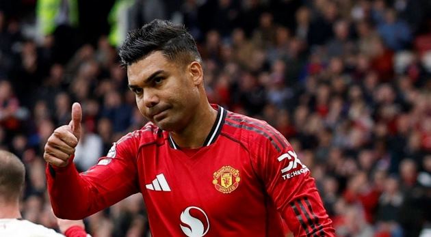 Ảnh bài viết Casemiro đáp trả Carragher sau khi bị nghi ngờ đẳng cấp