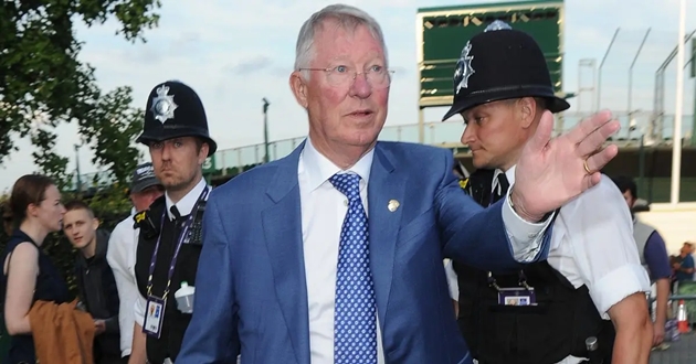 Vấn đề sức khỏe của Sir Alex Ferguson là điều người hâm mộ Man United đặc biệt quan tâm.