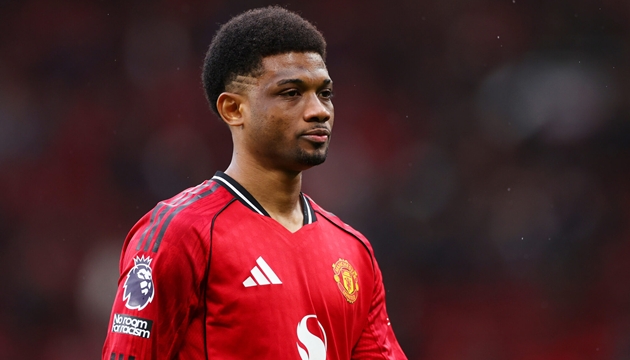 Amad không có được suất đá chính tại Man Utd.