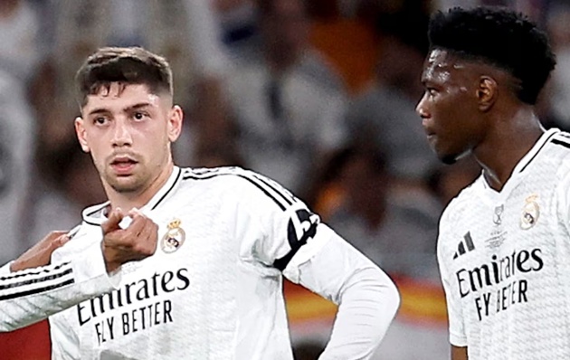 Real Madrid thông báo phạt tiền Valverde và Tchouameni.