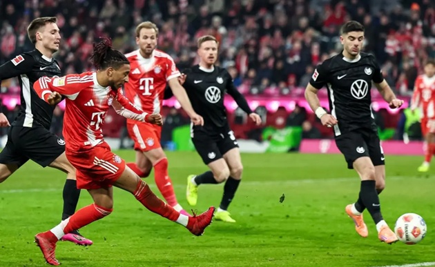 Bayern muốn trút giận lên Wolfsburg sau thất bại ở Champions League.
