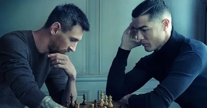 Messi và Ronaldo là 2 biểu tượng của bóng đá.