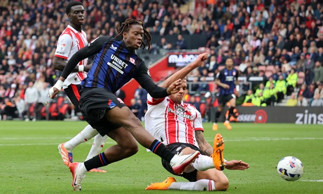 Ảnh bài viết Southampton bị bắt quả tang quay lén buổi tập của Middlesbrough