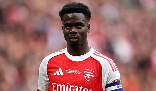 Saka là trụ cột hàng công Arsenal.