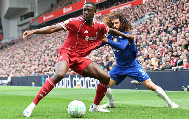 Ibrahima Konate (6.7): Có một ngày thi đấu đầy áp lực. Sự thiếu ăn ý giữa anh và Curtis Jones ở hành lang phải thường xuyên lộ ra những khoảng trống, khiến Konate nhiều phen phải vất vả bọc lót.