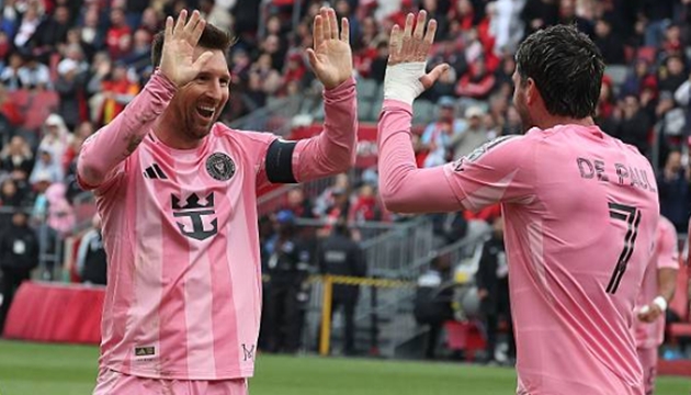 Ảnh bài viết Messi và Suarez ghi bàn giúp Inter Miami hạ Toronto 4-2