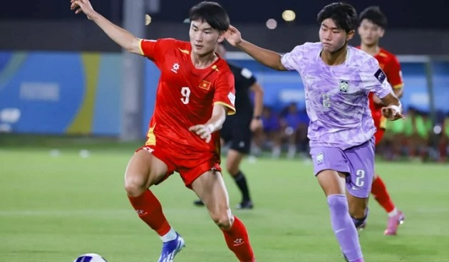 Ảnh bài viết U17 Việt Nam thua ngược Hàn Quốc 1-4 sau 10 phút thảm họa