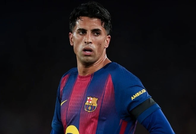 Joao Cancelo (7,6): Không có sức ép tấn công mạnh mẽ như thường lệ, nhưng đã góp công vào các pha phối hợp triển khai bóng ấn tượng bên hành lang cánh trái của Barca.