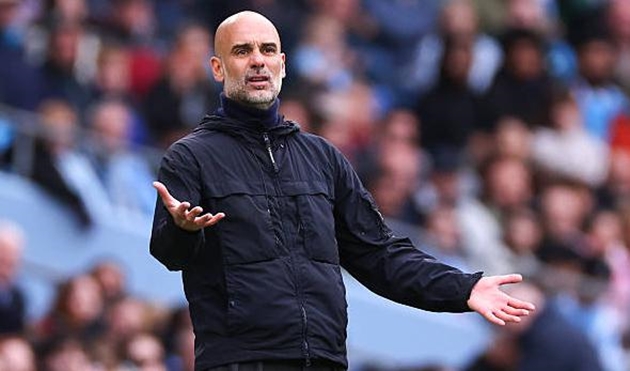 Ảnh bài viết Guardiola mỉa mai sự tốt bụng của Ngoại hạng Anh