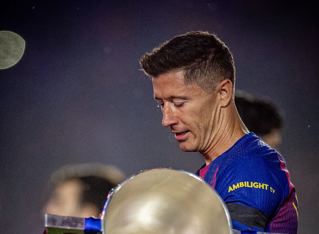 Ảnh bài viết Lewy úp mở khả năng rời Barca, sang Mỹ thi đấu