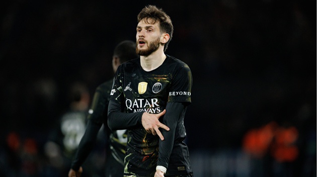 Kvaratskhellia sẽ nâng tầm hàng công Arsenal.