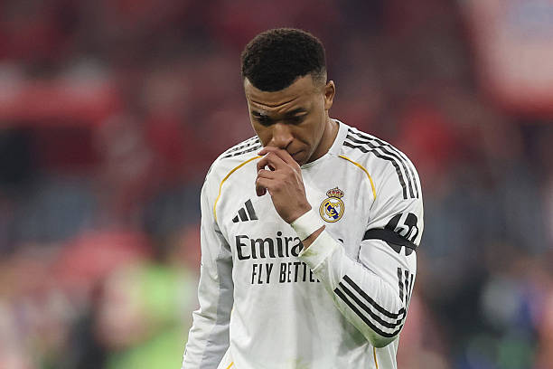 Mbappe trải qua một mùa giải thất bại về mặt cá nhân lẫn tập thể.