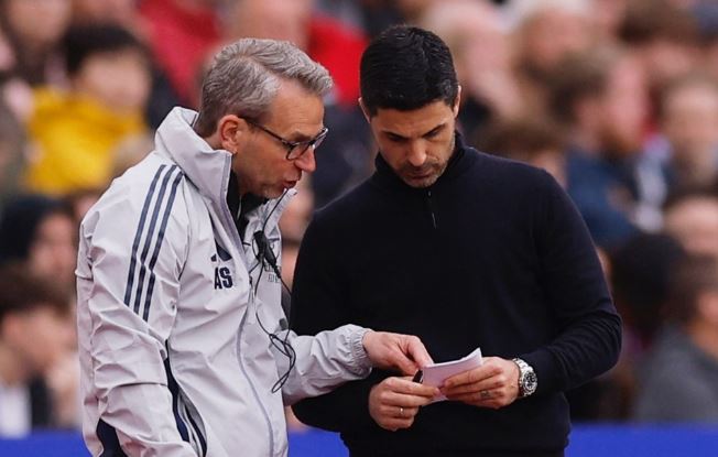 Những điều chỉnh của Arteta giúp Arsenal xoay đổi cục diện.