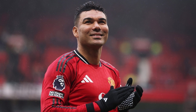 Casemiro sẽ có dịp chia tay người hâm mộ ở trận đấu cuối cùng tại Old Trafford.