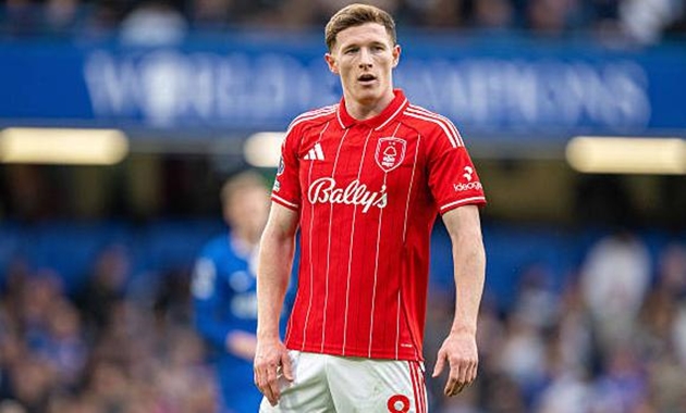 Elliot Anderson nằm trong tầm ngắm của Manchester United.