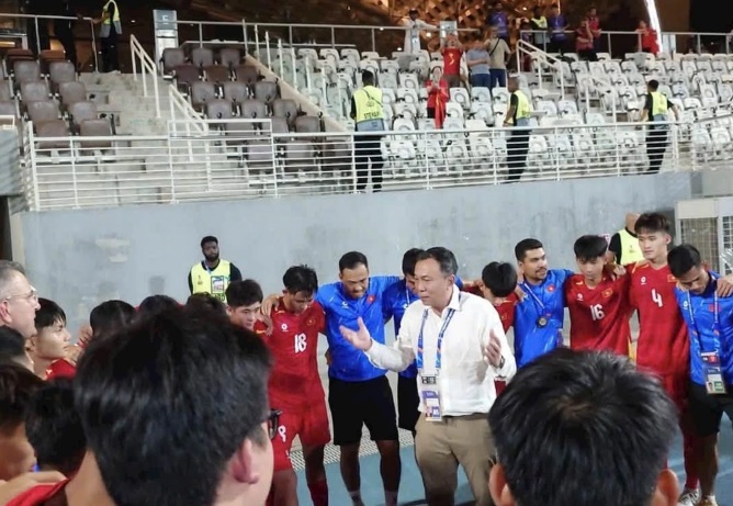 Ảnh bài viết Chủ tịch VFF ca ngợi chiến tích dự World Cup của U17 Việt Nam