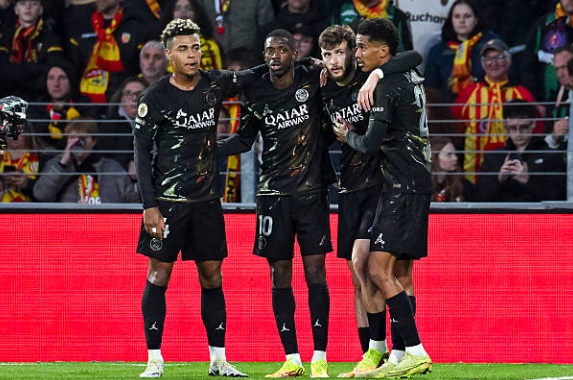 PSG vẫn còn cơ hội giành thêm danh hiệu.