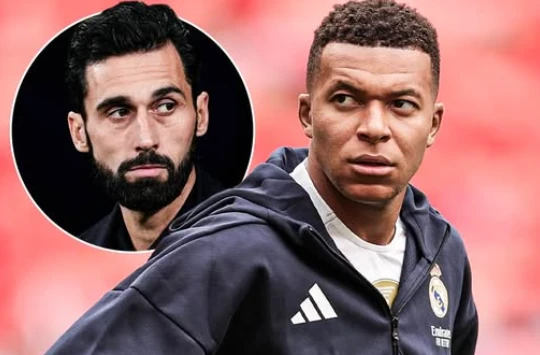 Ảnh bài viết Mbappe phản ứng vì phải dự bị, Arbeloa lập tức bác bỏ