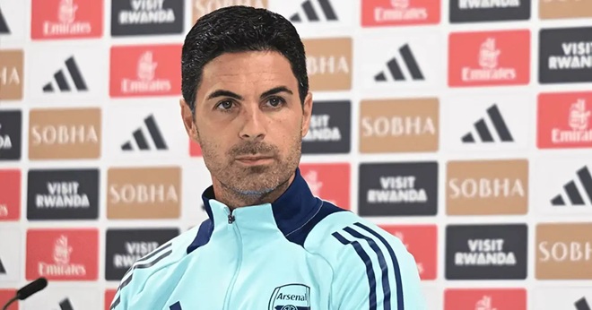 Arsenal đang có những khó khăn về nhân sự.