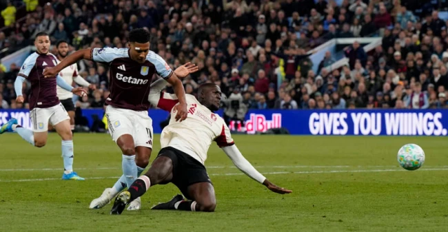 Ảnh bài viết 5 điểm nhấn Aston Villa 4-2 Liverpool: Watkins gieo sầu cho The Kop; Ác mộng hàng thủ
