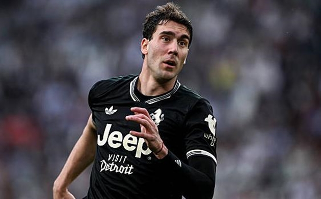 Ảnh bài viết Arsenal theo sát Vlahovic khi đàm phán Juventus đổ vỡ