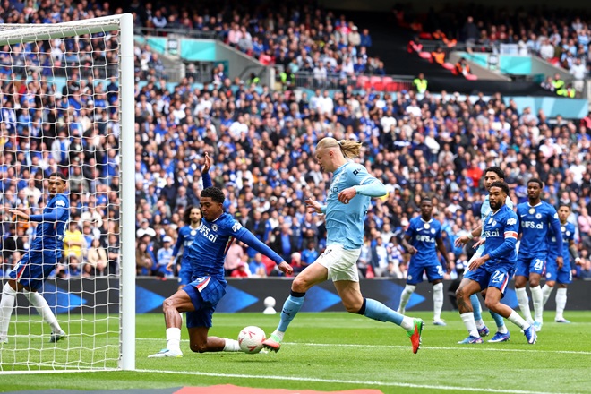 Erling Haaland (7,8): Cái dớp tịt ngòi tại thánh địa Wembley của anh vẫn chưa thể bị phá bỏ. Tuy nhiên, tiền đạo này vẫn để lại dấu ấn với pha kiến tạo cho Semenyo.