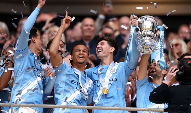 Ảnh bài viết Lộ diện những sao Man City nhận huy chương FA Cup dù không thi đấu