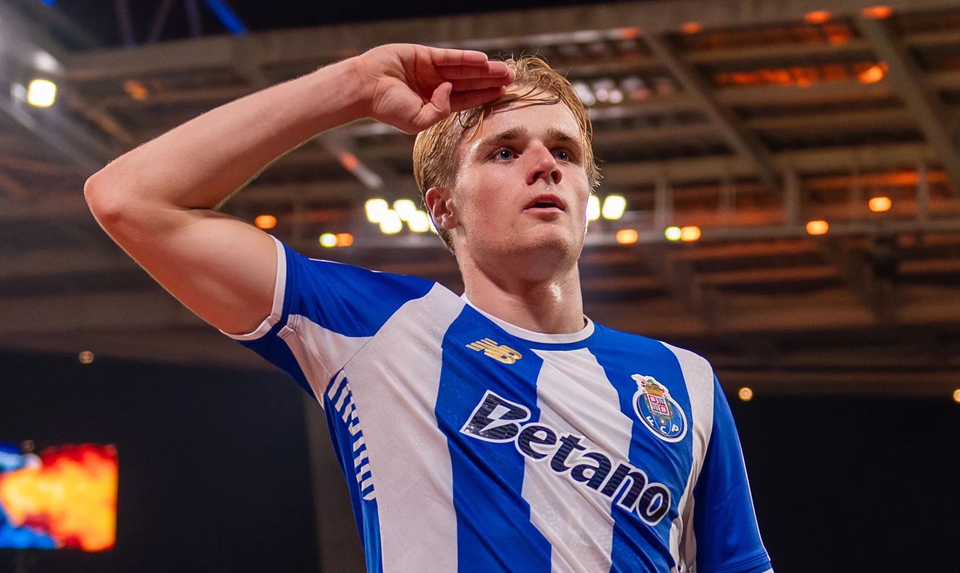 Ảnh bài viết Victor Froholdt chốt tương lai trước sự săn đón của Arsenal