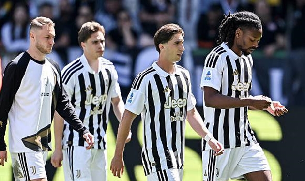 Ảnh bài viết Thua đau Fiorentina, Juventus nguy cơ mất vé Champions League
